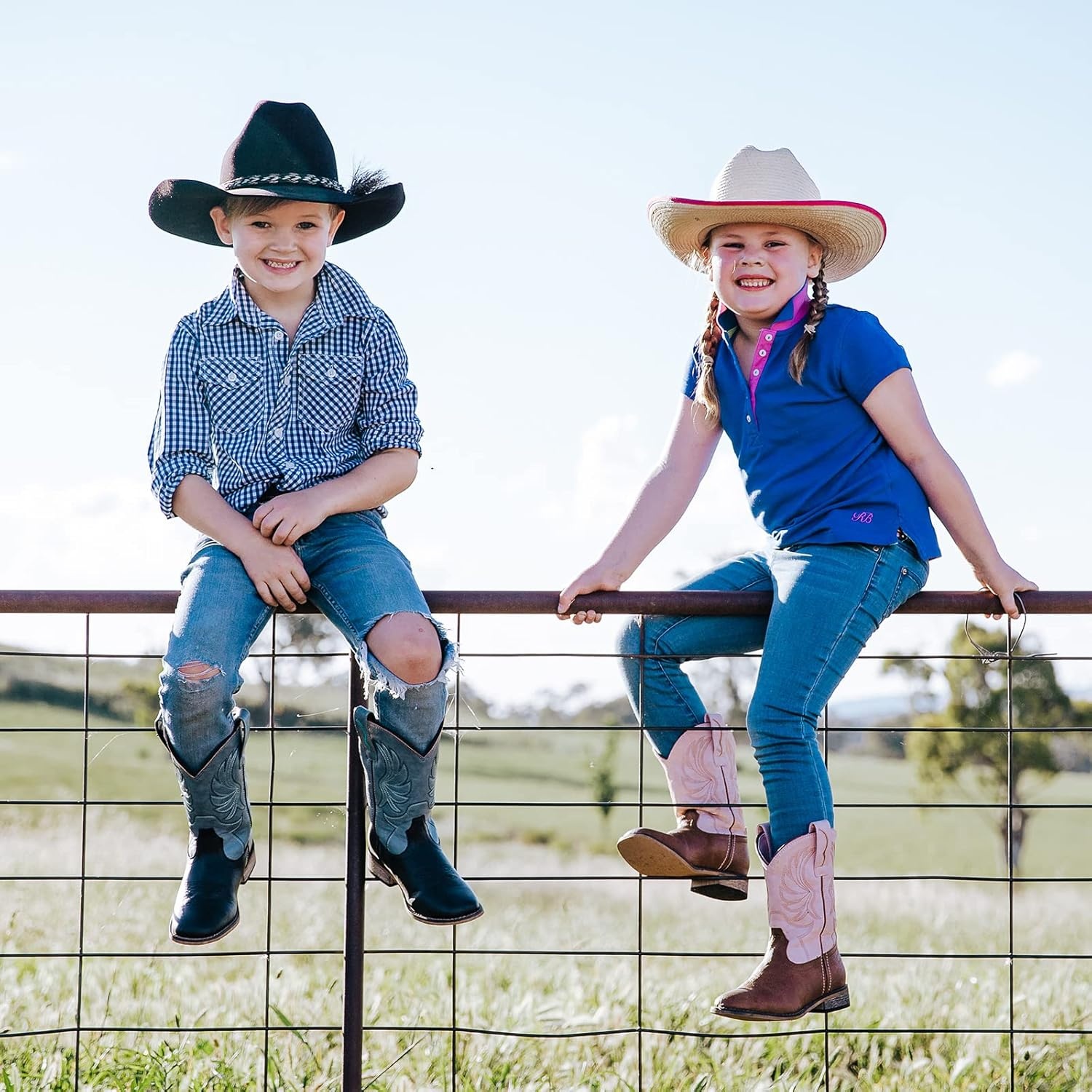 image:imageRollda Kids Cowboy Boots for Boys Girls Western Square Toe Cowgirl Boots with Walking Heel ToddlerLittle KidBig KidBlack